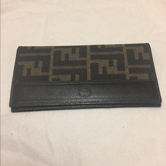 fendi checkbook cover